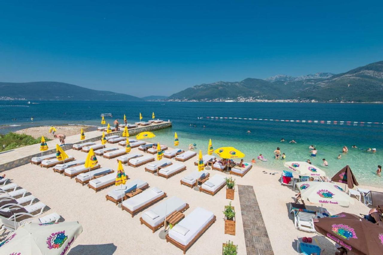 Bayview Apartments Tivat Montenegro 外观 照片