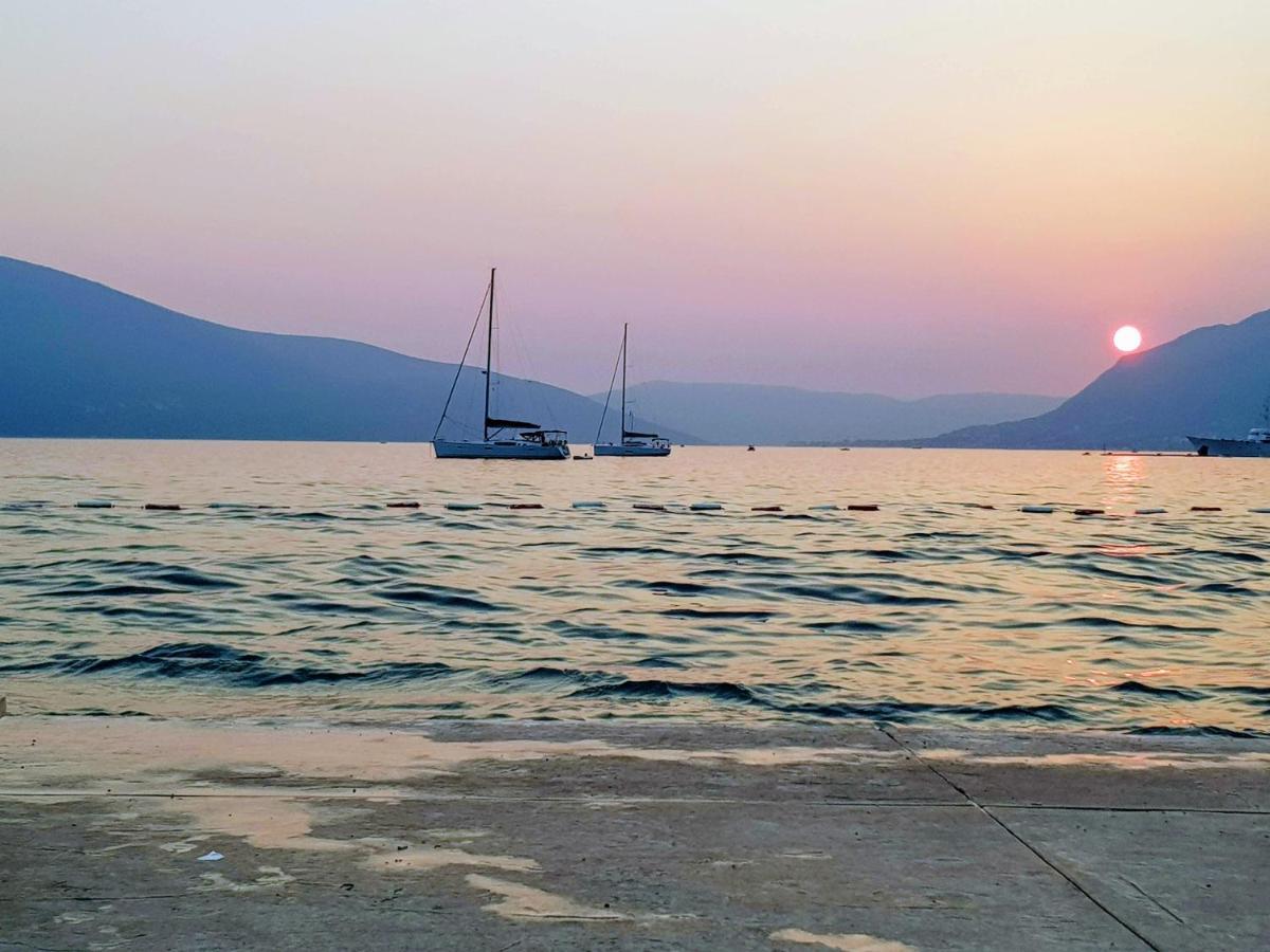 Bayview Apartments Tivat Montenegro 外观 照片