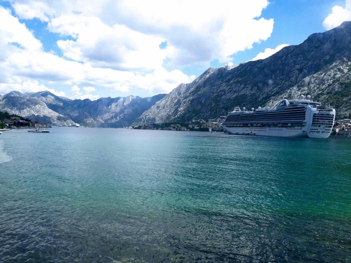 Bayview Apartments Tivat Montenegro 外观 照片